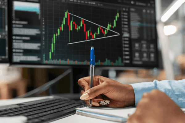 Cara Guna Bullish Pennant